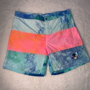 Leggoons swim trunk size 36 pink and blue tie die